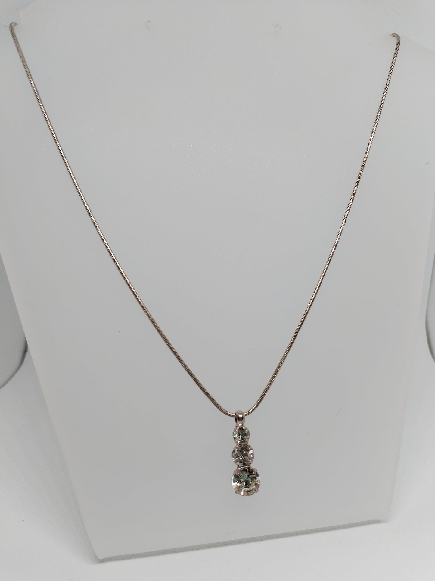 Triple sparkly necklace