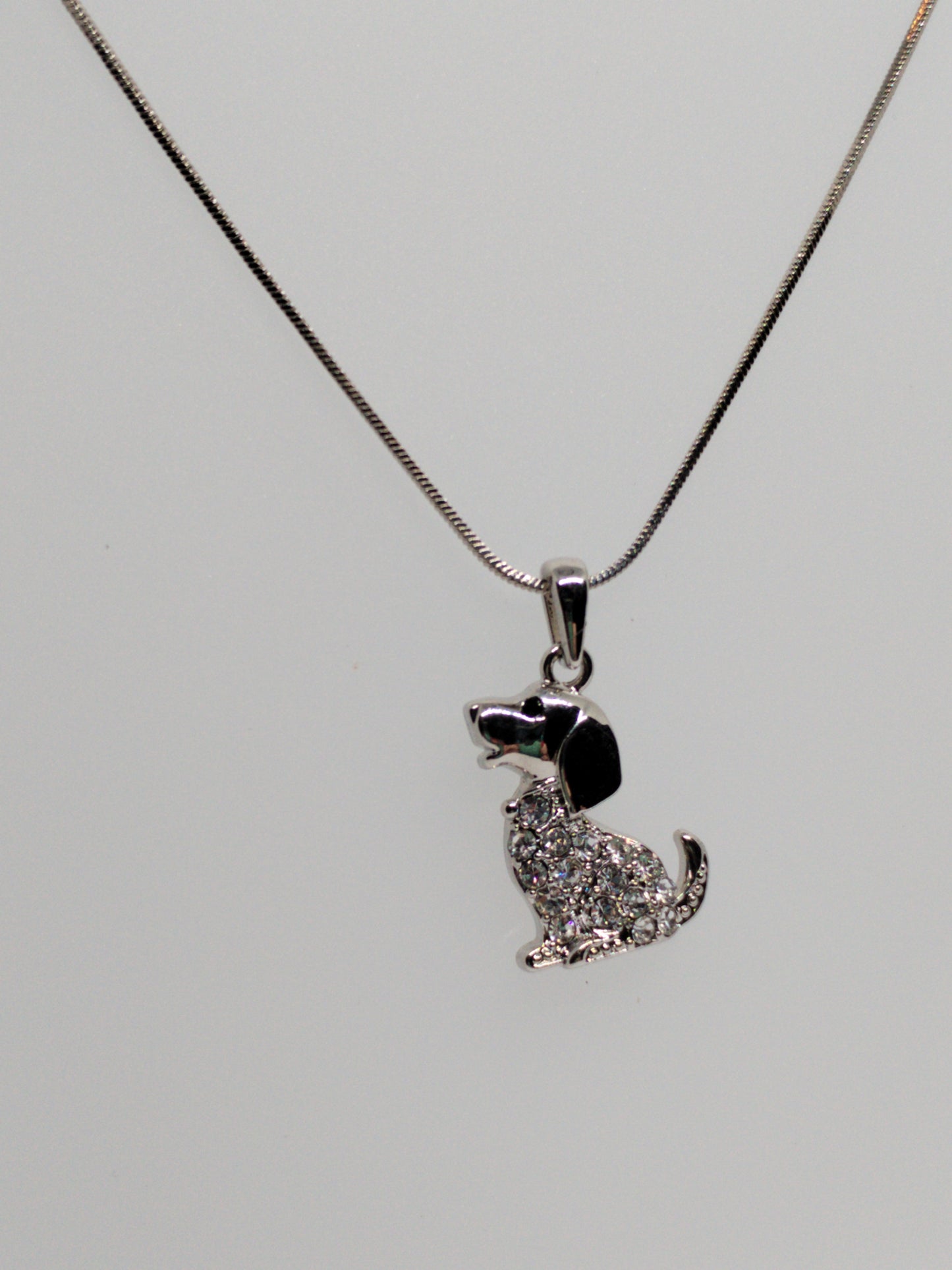 Sparkly dog necklace