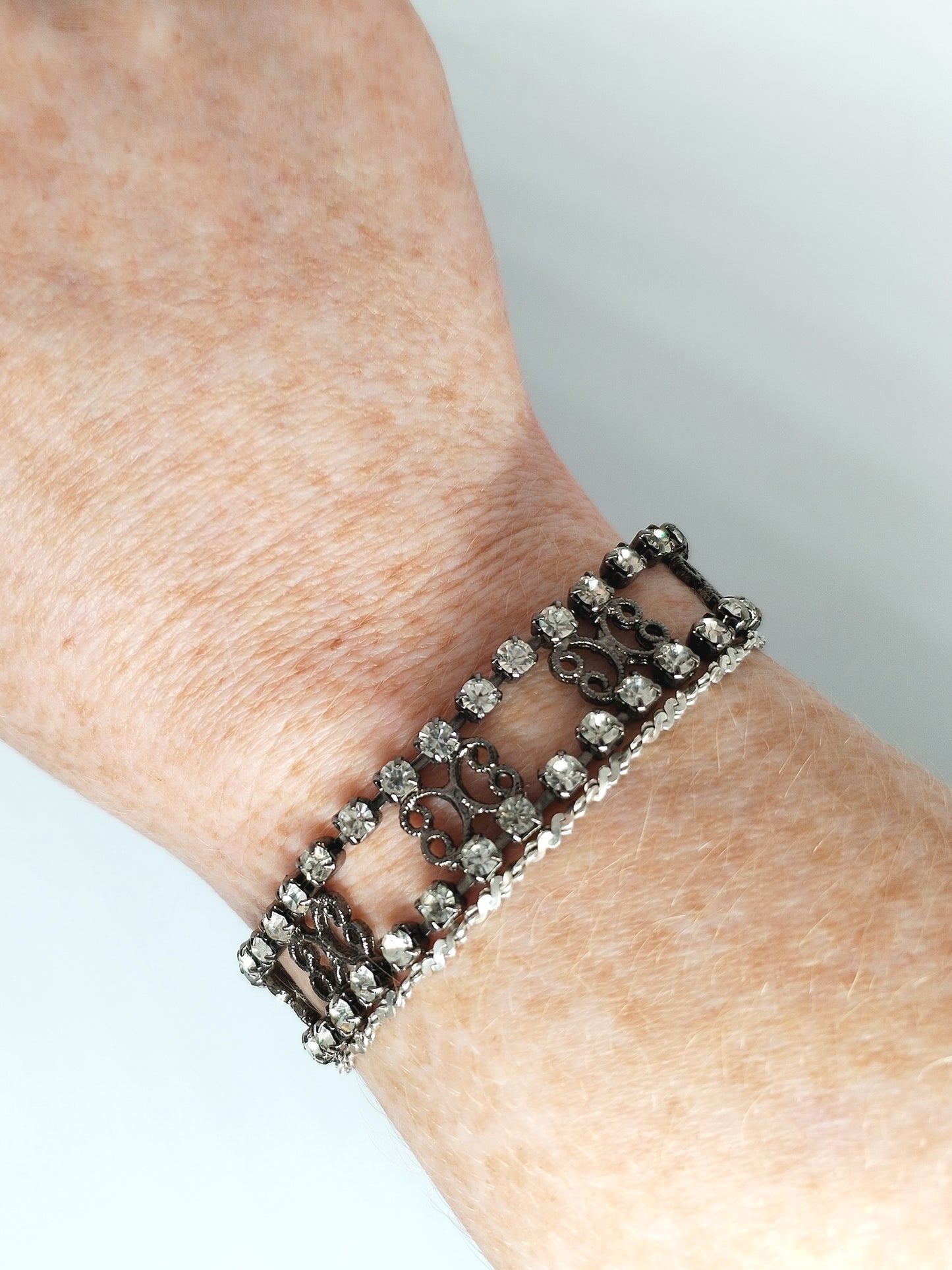 Gunmetal sparkly bracelet