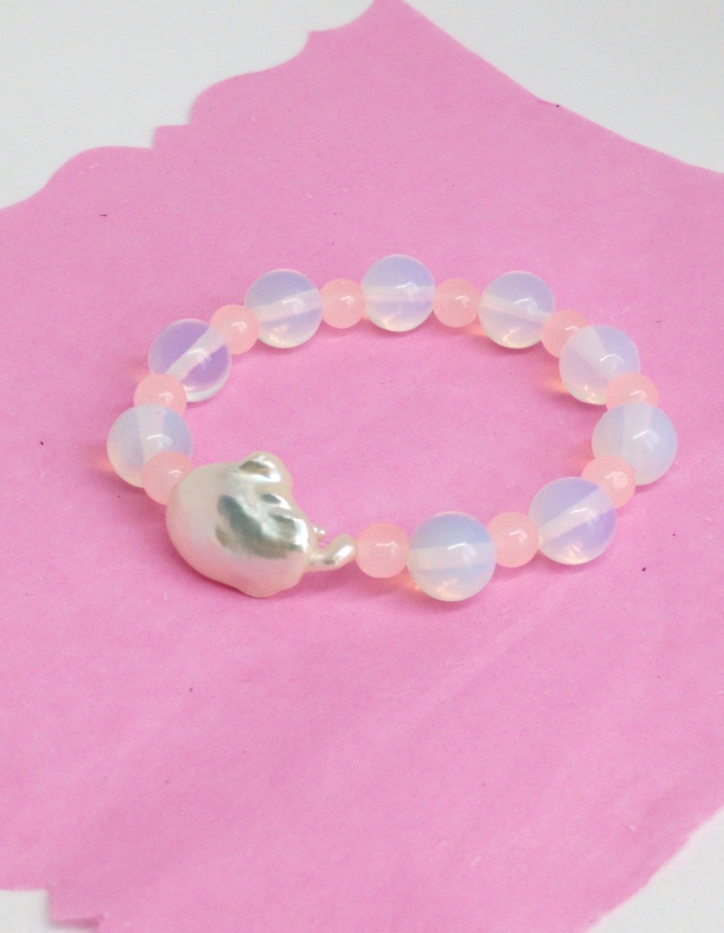 Pearl lustre bracelet