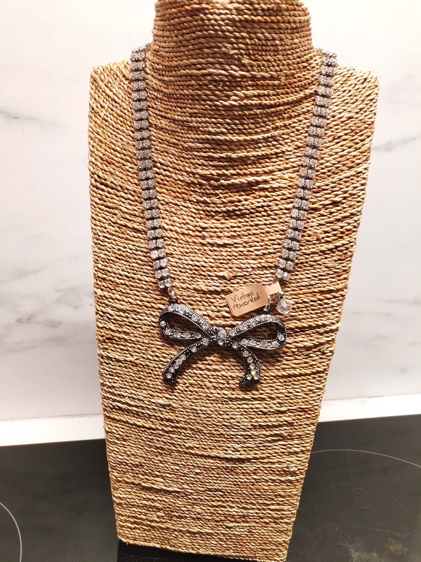 Reworked bow & sparkle necklace