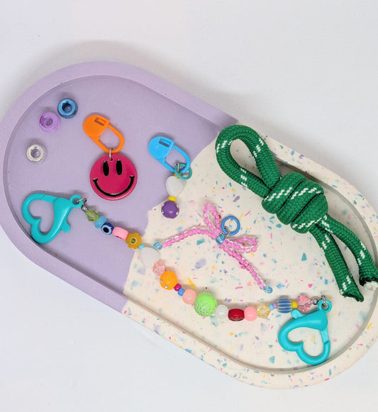 Pink smiley face set