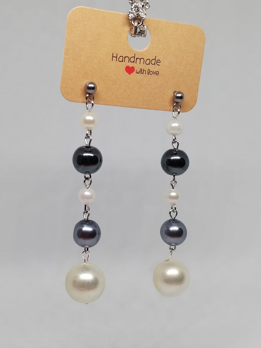 Pearl dreams drop earrings