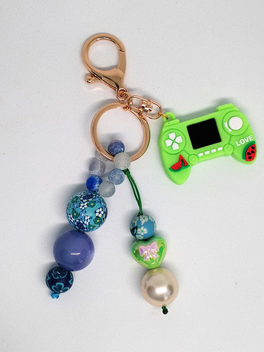 Love to game beaded bag/key charm