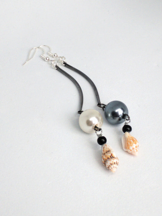 Pearly shell drops